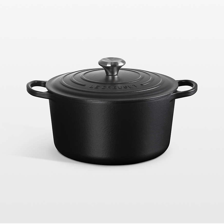 Signature Round Deep Oven, Licorice - 6.5 qt. | Le Creuset