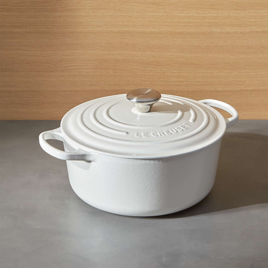 Signature Round Dutch Oven - White - 5.5 qt | Le Creuset