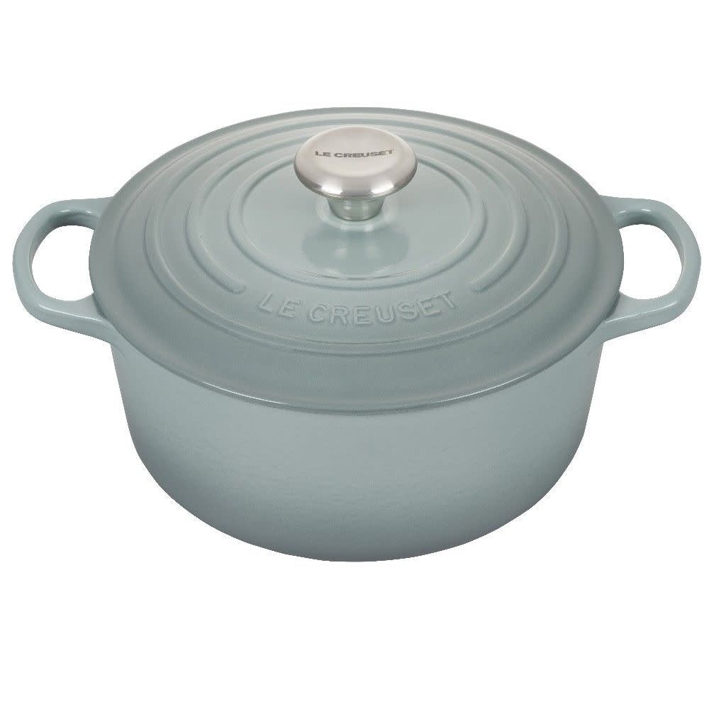 Signature Round Dutch Oven - Sea Salt - 4.5 qt | Le Creuset