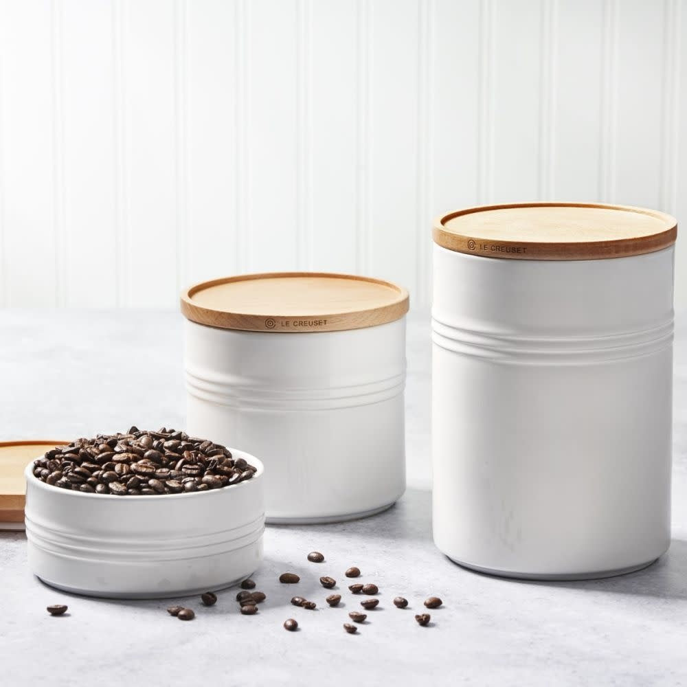 Canister with Wood Lid - White - 2.5 qt | Le Creuset