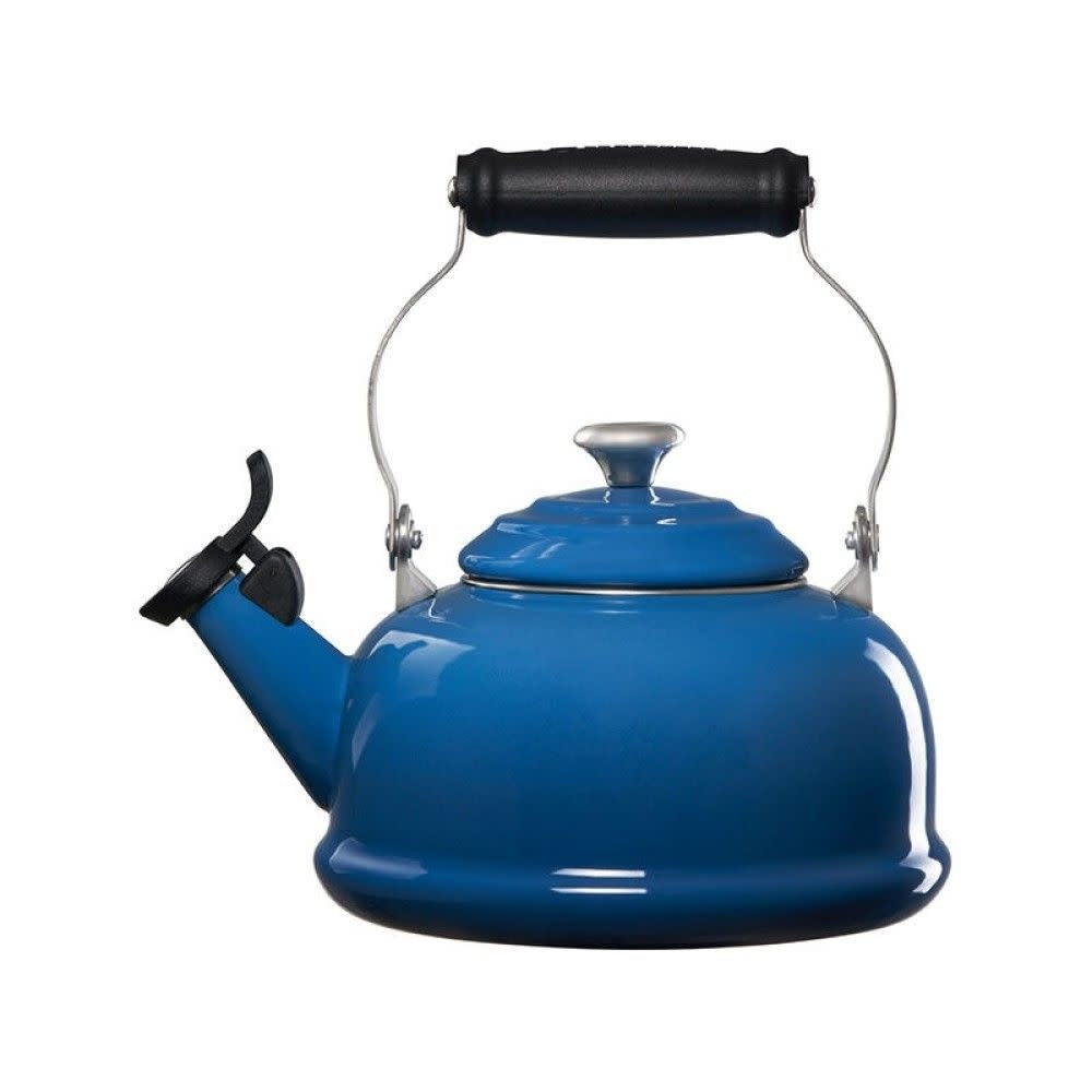 Whistling Kettle - Marseille w/ SS Knob - 1.7 qt | Le Creuset