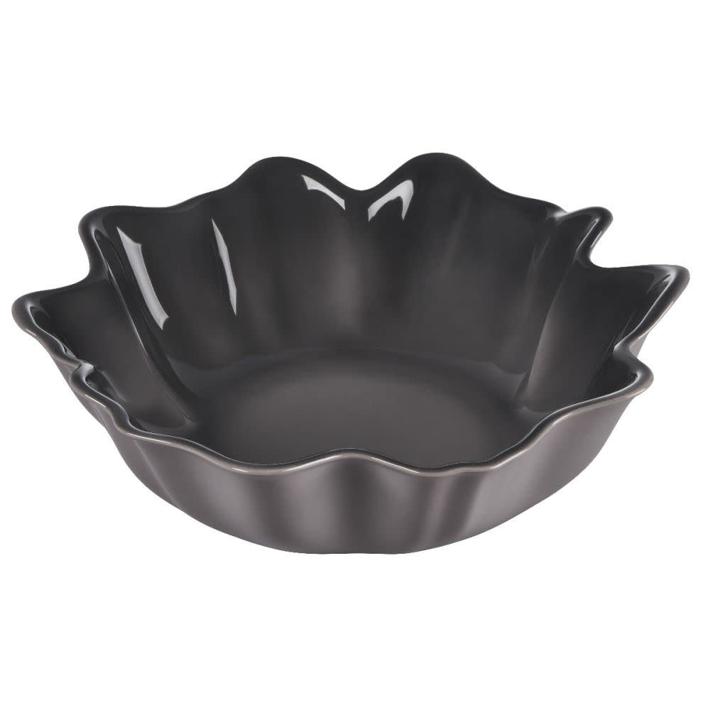 Serving Bowl - Oyster - 15" | Le Creuset